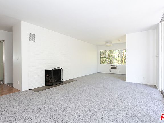 5th image of 904 Hilldale Ave APT 7