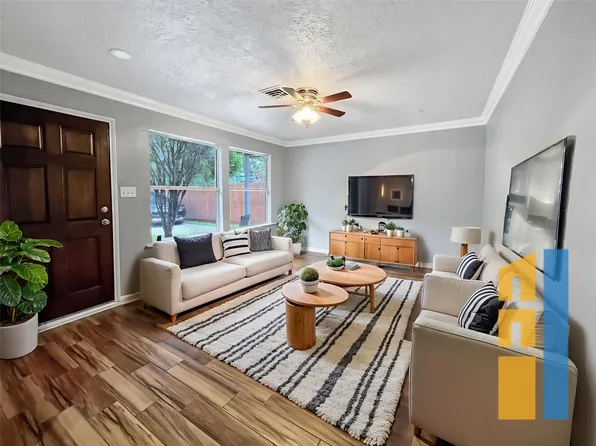 6347 Limestone St, Houston, TX 77092