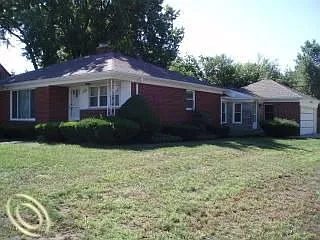 17389 Winora Ave photo 1