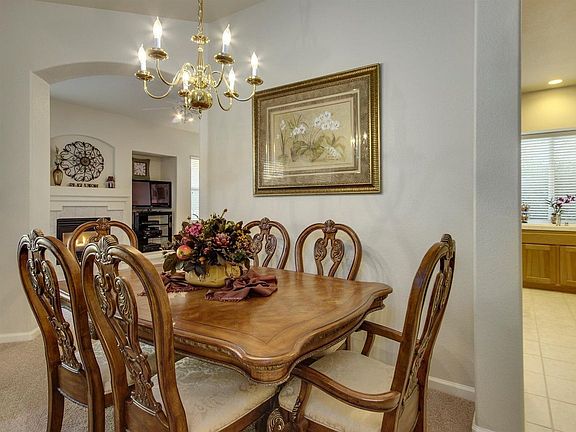 5th image of 3105 Stonehurst Ct