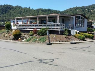 500 Shadow Ranch Ln, Roseburg, OR 97470