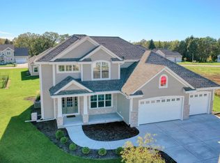 N54W23859 Johanssen Ct, Sussex, WI 53089