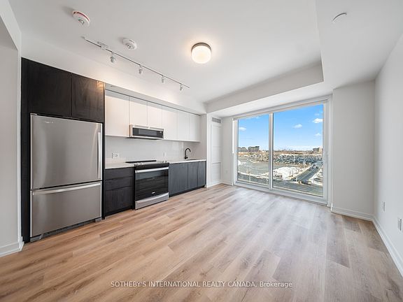 5th image of 5 York Rd #703