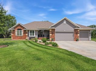 4 Waterbrook Ter, South Hutchinson, KS 67505