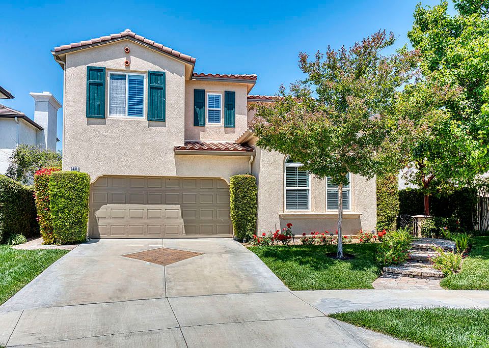 1st image of 24311 Las Palmas St