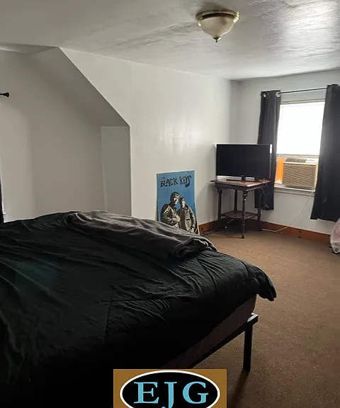 24 Crescent St #4D — Photo 6