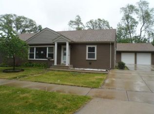 281 Woodbridge St, Des Plaines, IL 60016