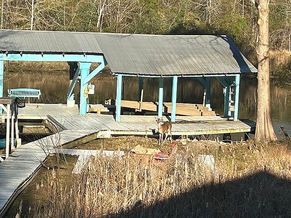 4th image of 104211 Bayou Dr