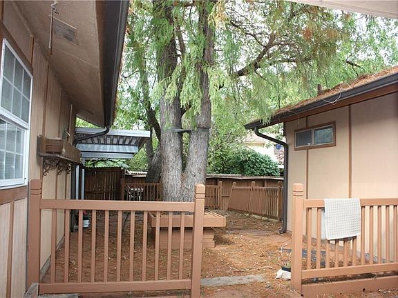 3rd image of 5430 Barcelona Dr