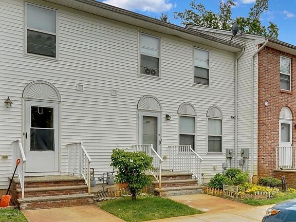 3rd image of 55 Waterview Dr #1000