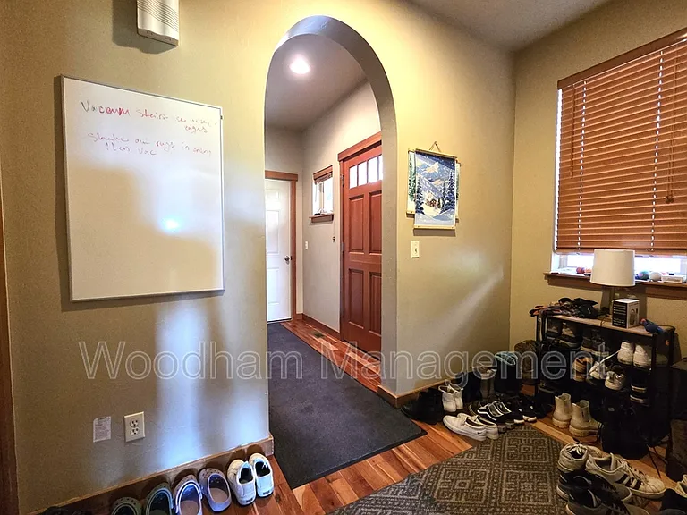 1256 Meagher Ave — Photo 18