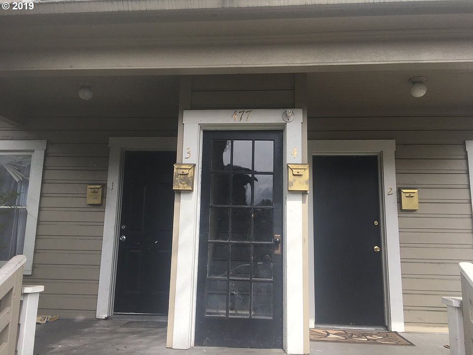 2nd image of 477 W 8th Ave