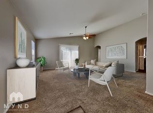 8617 W Echo Ln, Peoria, AZ 85345
