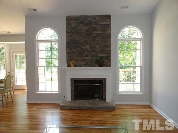 4th image of 207 Weslyn Trace Dr