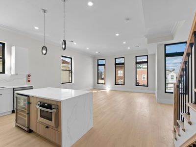 73 Beacon Ave FLOOR 2, Jersey City, NJ, 07306