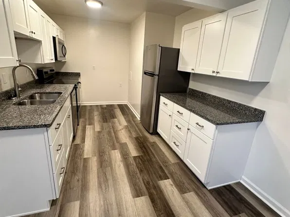 101 Collegiate Ct, Blacksburg, VA