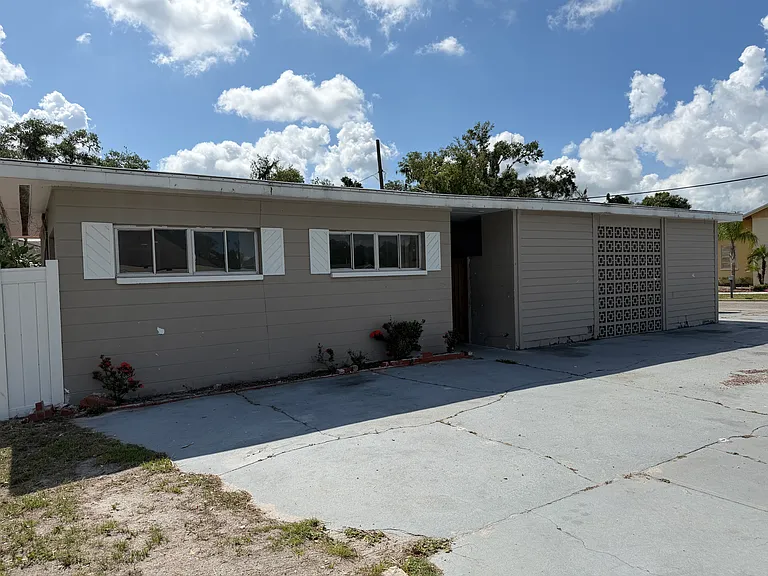 200 N Florida Ave — Photo 6