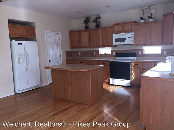 2nd image of 7538 Potomac Dr