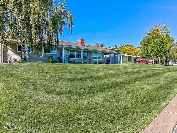 3rd image of 1205 2nd Ave