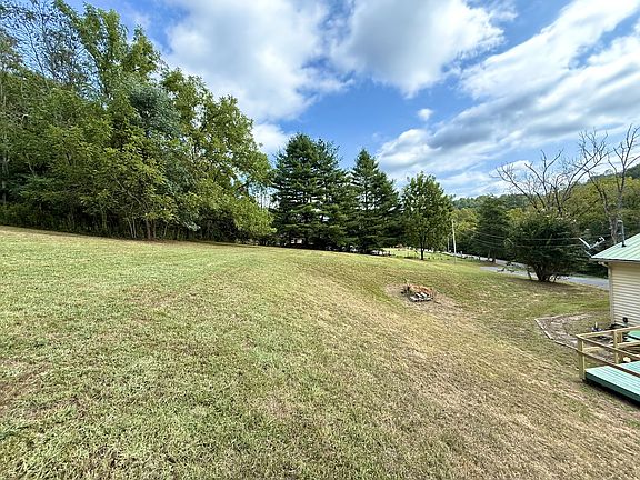 5th image of 1927 Hurricane Creek Rd
