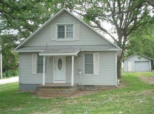 255 N Lay Ave, Saint Clair, MO 63077