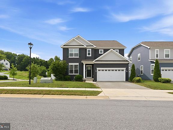 2nd image of 10050 Selkie Ln