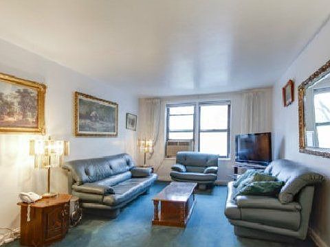 2nd image of 3345 94th St APT 2J