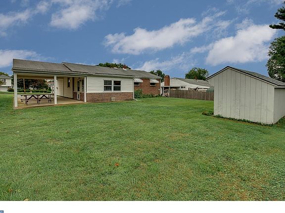 4th image of 109 Stella Ln