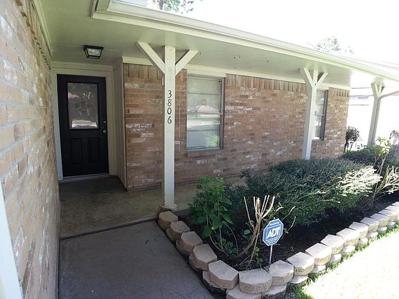 3rd image of 3806 Edgefield Dr