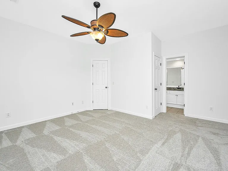 1476 Belcourt Ln — Photo 18