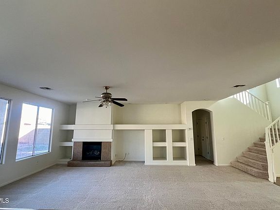 4th image of 17472 W ELAINE Drive