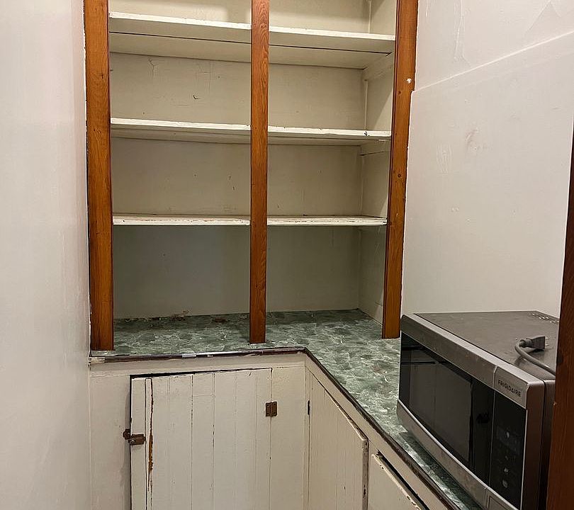 1st image of 315 13th Ave NE Unit 2