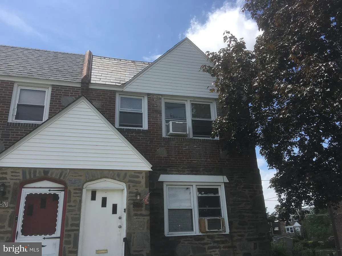 Building Photo - 822 Derwyn Rd #2