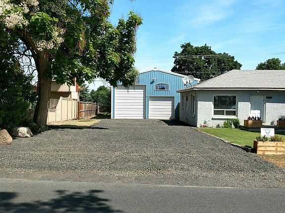 3rd image of 6304 W Umatilla Ave