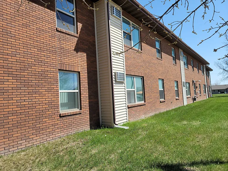 1120 Barrette St — Photo 13