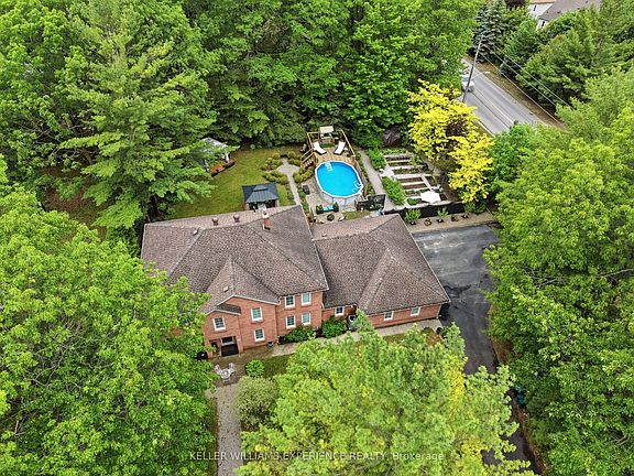 2nd image of 2 Seeley Ct