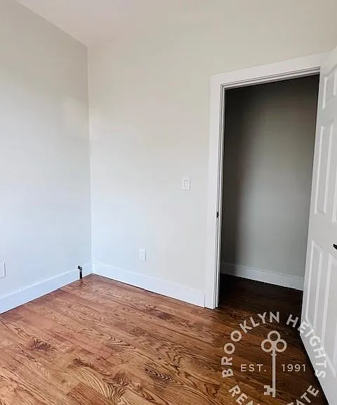 49 Garden Pl #4N — Photo 11