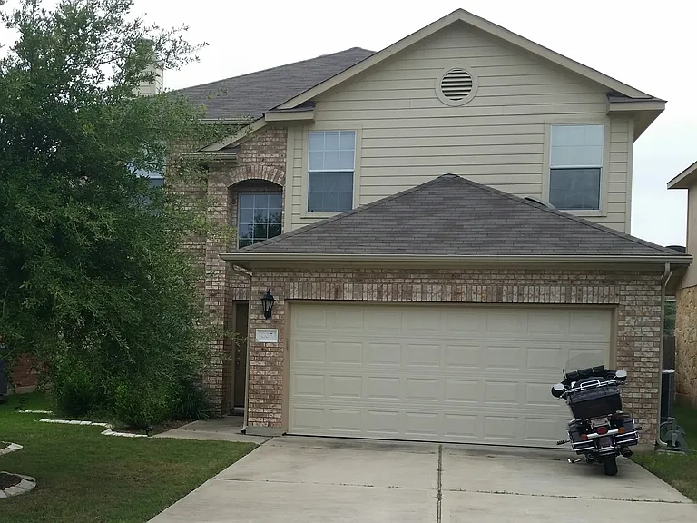 Falcon Ln — Photo 1