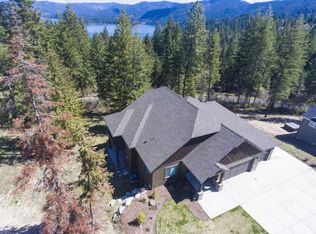 8740 N Stable Trace Ct, Hayden, ID 83835