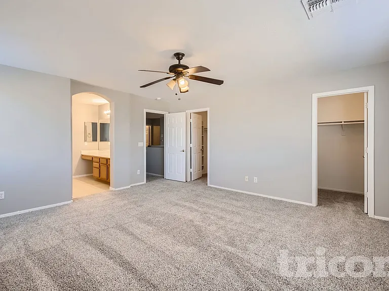 5030 W Glass Ln — Photo 18