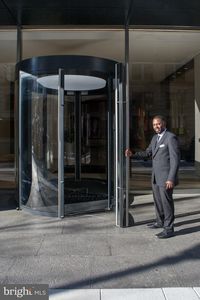 925 H St NW APT 301, Washington, DC, 20001