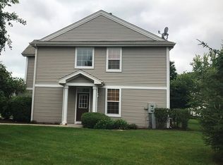 1445 Legacy Dr #320-4, Dekalb, IL 60115