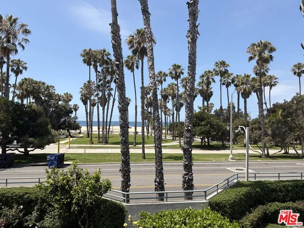 20 Ocean Park Blvd Unit 7, Santa Monica, CA 90405
