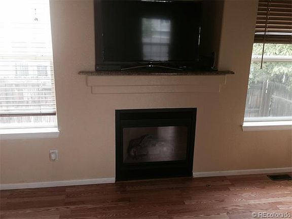 4th image of 4045 W Kenyon Ave