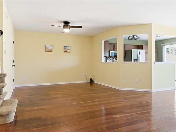 4th image of 5016 Heathglen Cir