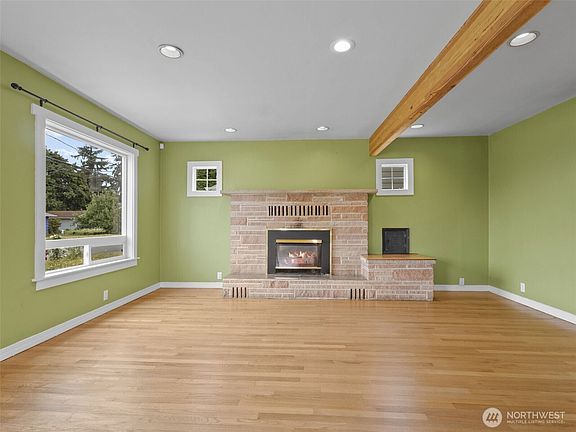 4th image of 614 15th Street NW