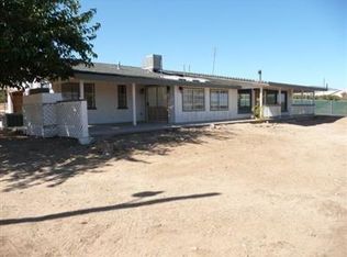 9222 Sierra Vista Rd, Phelan, CA 92371