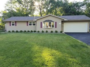 621 Ivy Ln, Bradley, IL 60915