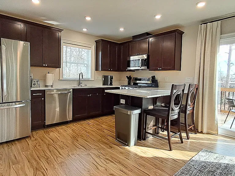 3108 1/2 Hickory Rd — Photo 6