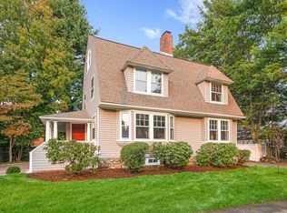 10 Denton Rd, Wellesley, MA 02482